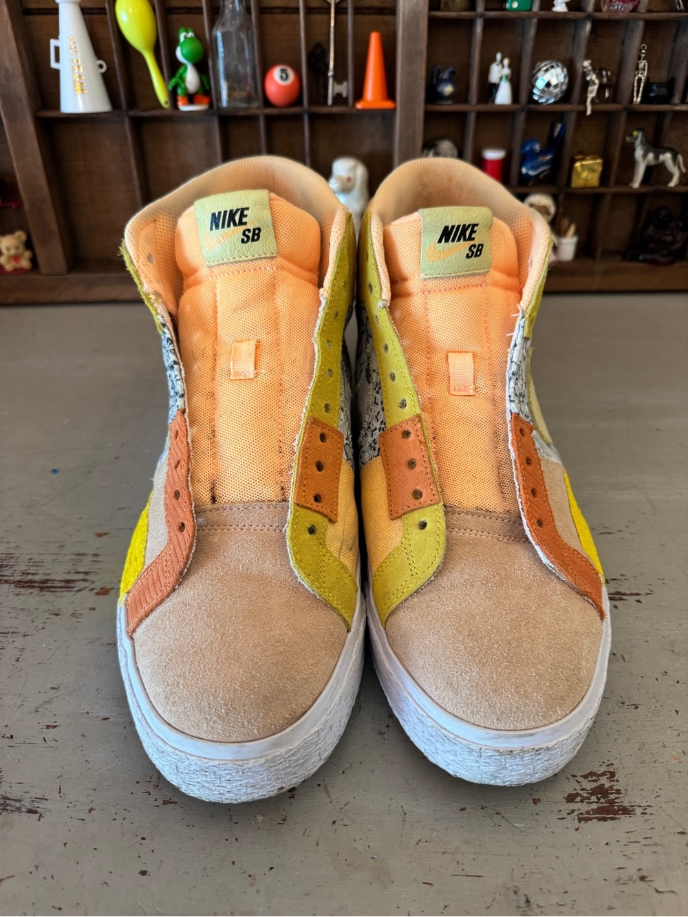 Nike SB Zoom Blazer Mid Premium  Paisley Pack Melon Tint Mens size 10 - Picture 2 of 9